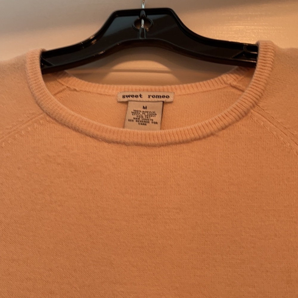 💕Sweet Romeo Acrylic Sweater - Picture 3 of 4